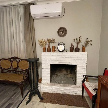 Talaveri Apartment In Old Тбилиси Экстерьер фото